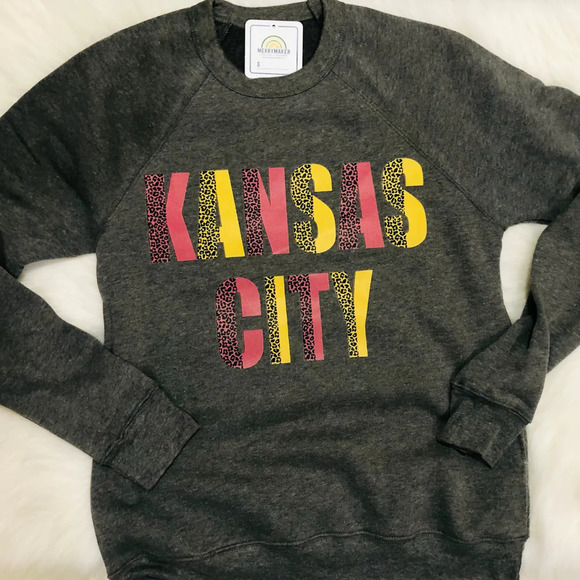 Retro Style Kansas City Chiefs Sweatshirt - Picture 1 of 4